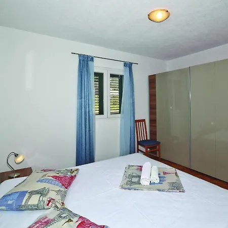 Awesome In With Kitchen Apartment