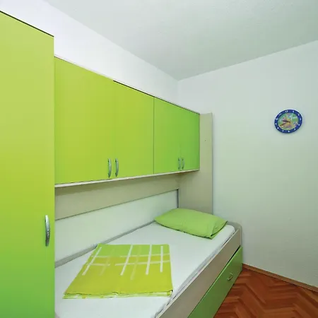 With Sea View 05 Lejlighed *